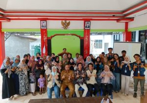 Read more about the article Kolaborasi Halal Center Unsoed dan Kuliah Kerja Nyata Perkuat Legalitas dan Kehalalan UMKM